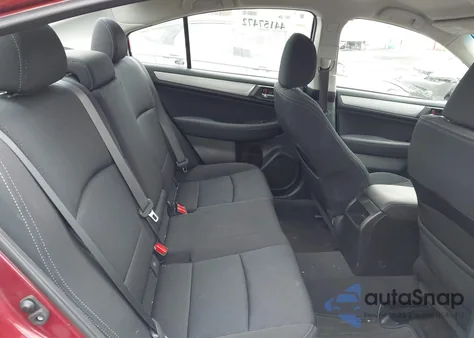 2017 Subaru Legacy 2.5I Premium z USA, uszkodzony, nr VIN 4S3BNAC63H3061238